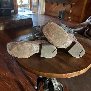 Ariat boots size 6.5B